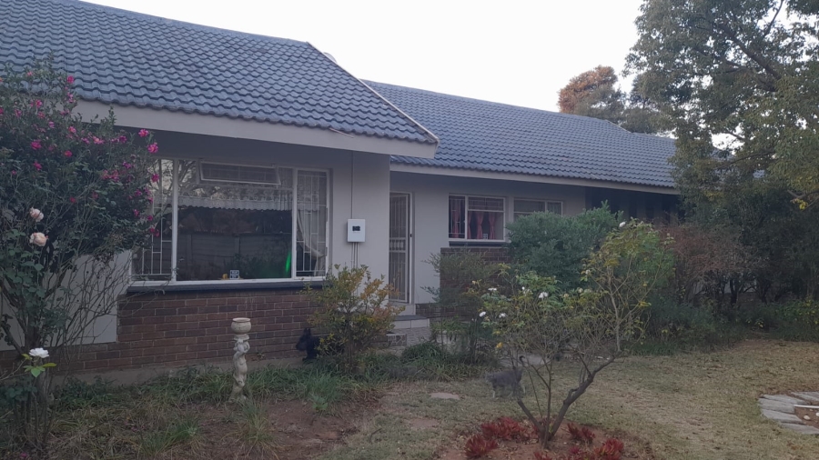 3 Bedroom Property for Sale in Flamwood North West